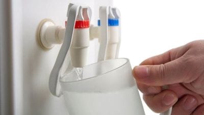5 Rekomendasi Dispenser Terbaik dan Fitur Terbaru Tahun 2025