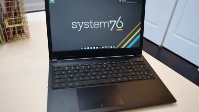 Review Laptop Pangolin System76 Linux